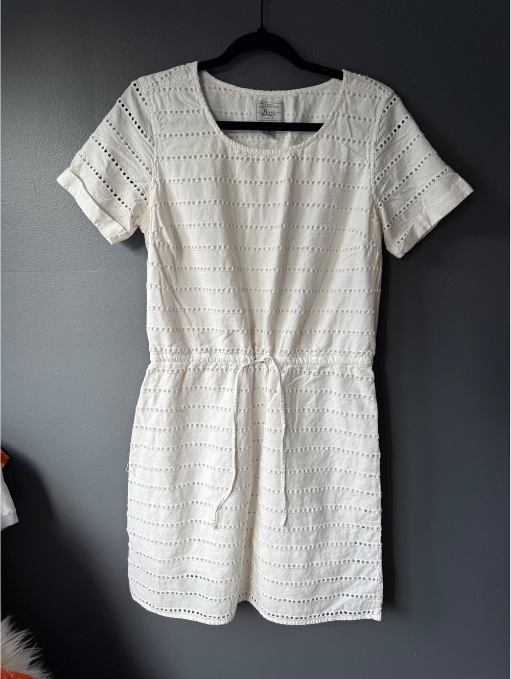 G.H. Bass & Co. White Cotton Eyelet Dress